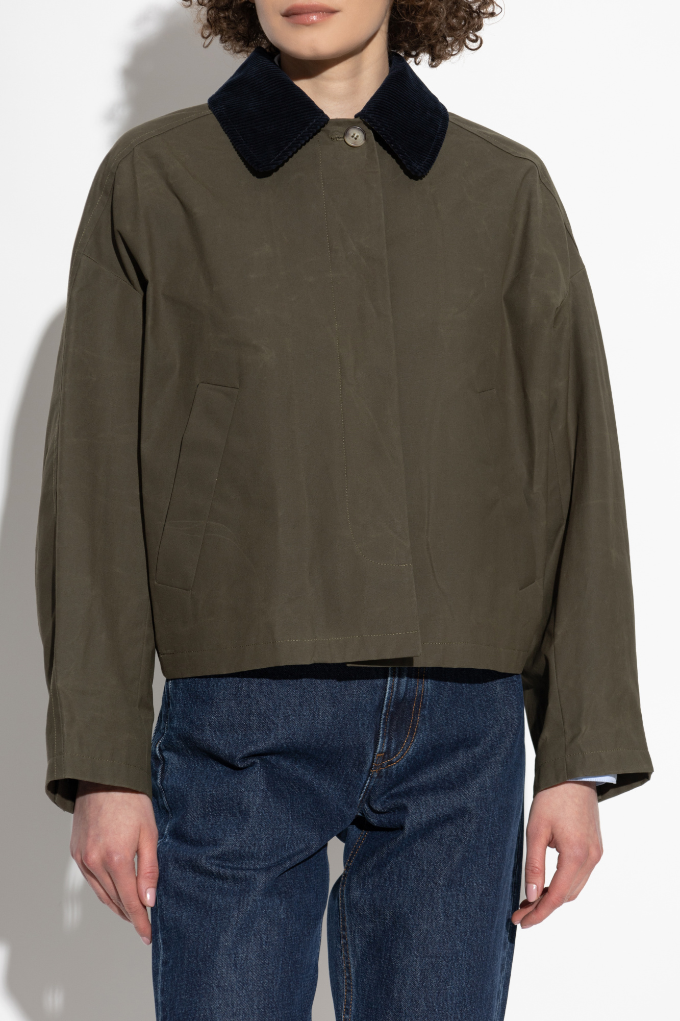 ブルゾン A.P.C. FW25 (COHIL F02990 JAC) Green Jacket with collar A.P.C. - Vitkac Canada